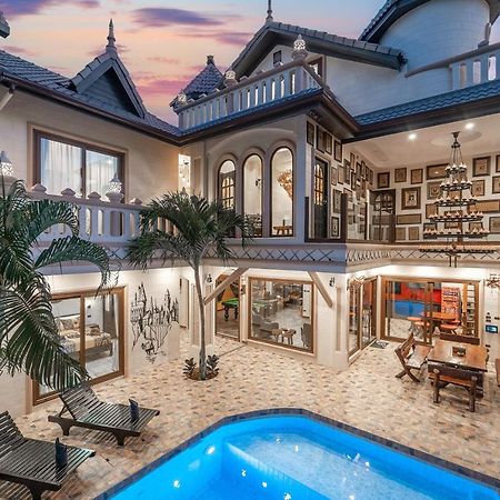 Potterland Luxury Pool Villa Pattaya Walking Street 6 Bedrooms 외부 사진