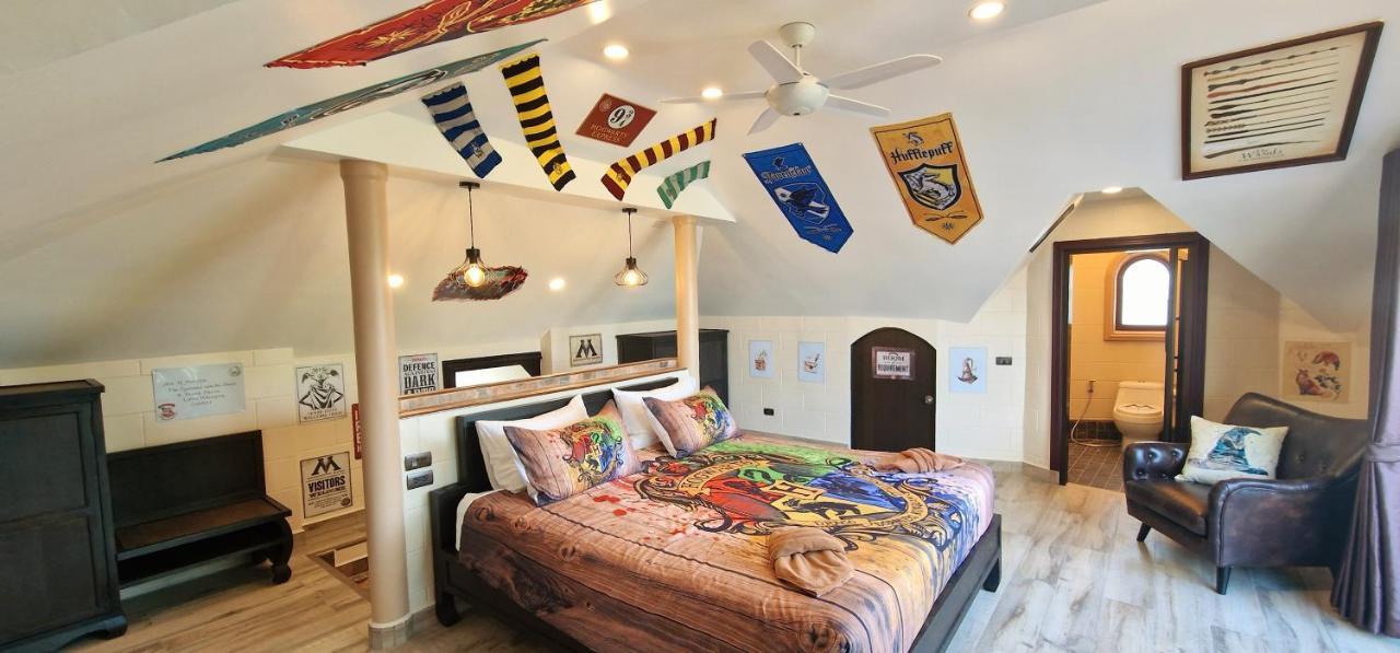 Potterland Luxury Pool Villa Pattaya Walking Street 6 Bedrooms 외부 사진