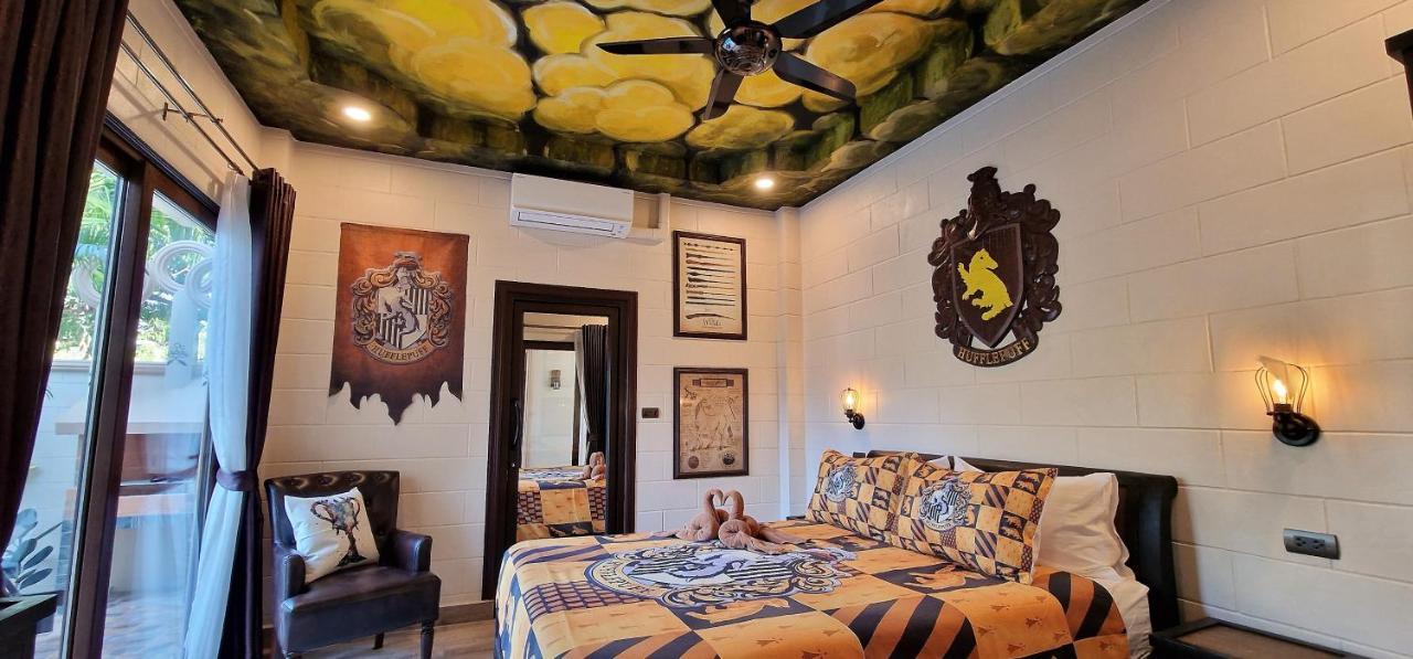 Potterland Luxury Pool Villa Pattaya Walking Street 6 Bedrooms 외부 사진