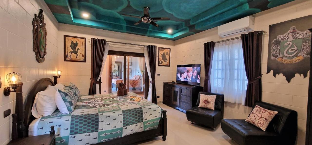 Potterland Luxury Pool Villa Pattaya Walking Street 6 Bedrooms 외부 사진