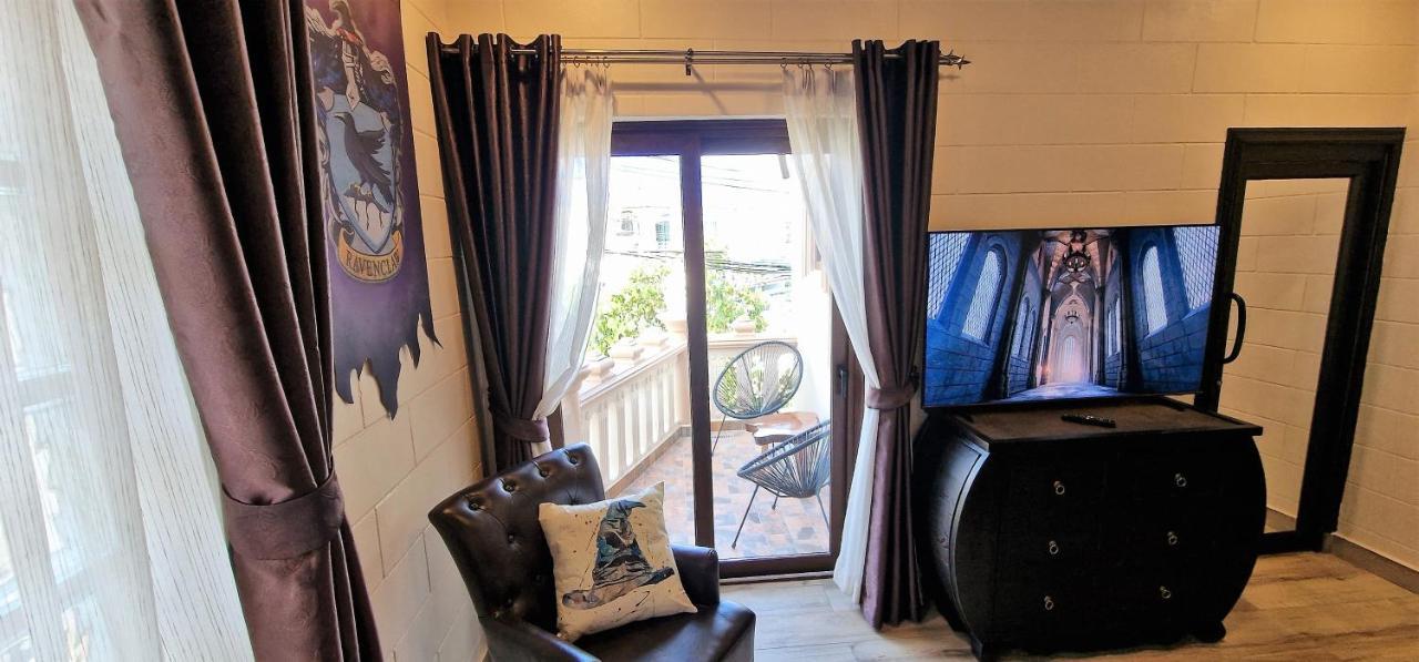 Potterland Luxury Pool Villa Pattaya Walking Street 6 Bedrooms 외부 사진