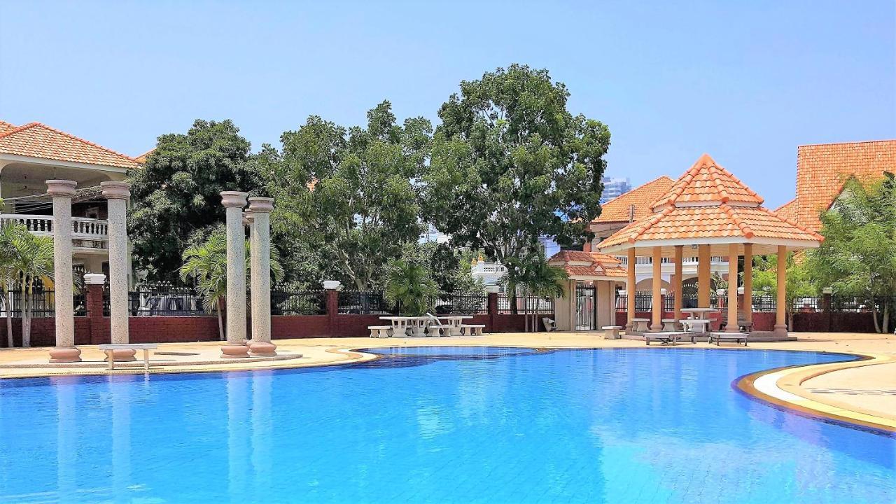 Potterland Luxury Pool Villa Pattaya Walking Street 6 Bedrooms 외부 사진